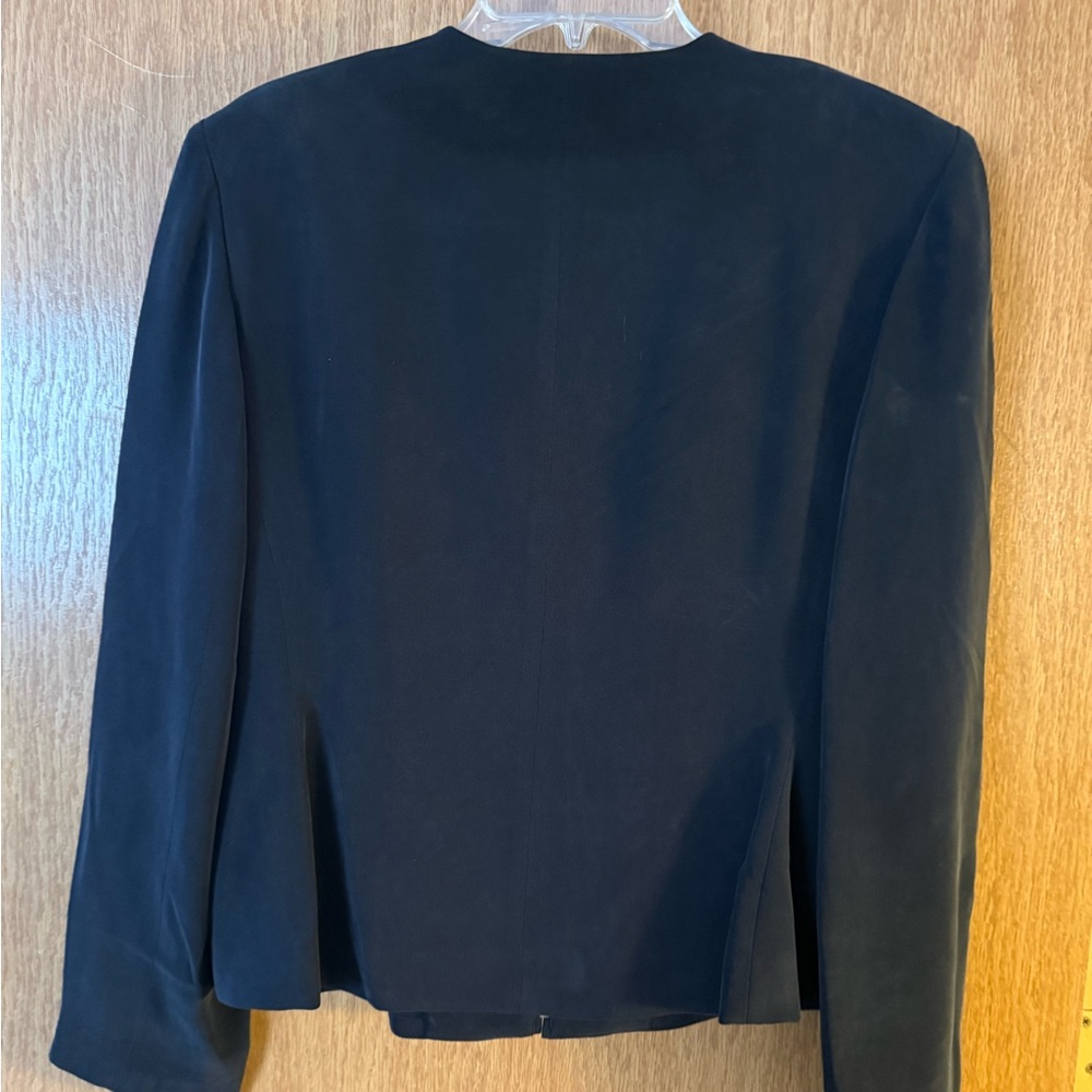 Jones New York Black Silk Collarless Zip Jacket size 16 - Picture 6 of 7